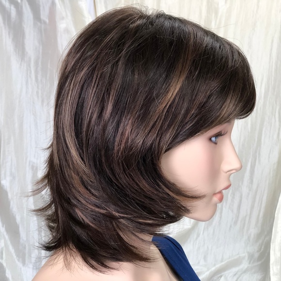 NWT Dark Brown with Honey Mid Length Layered Wig - Picture 6 of 8
